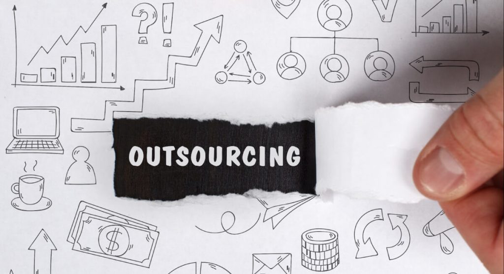 outsourcing działu marketingu w firmie czy własny dział